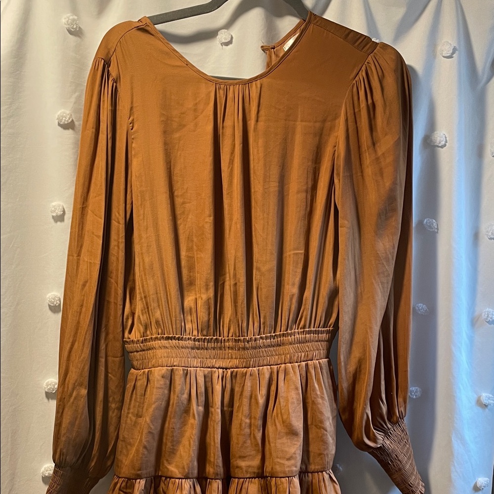 Vestique Long Sleeve Brown‎ Dress